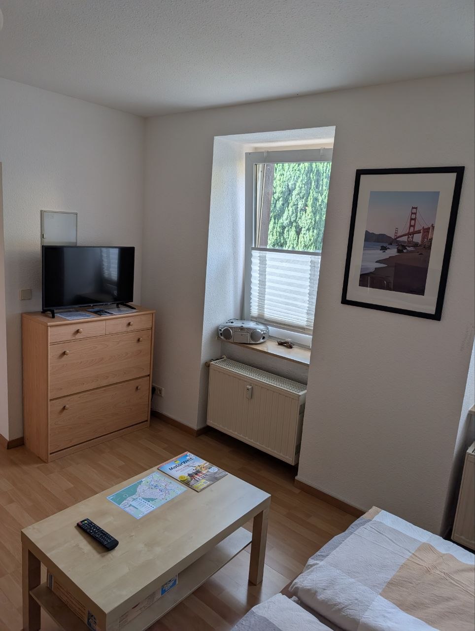 Blick auf den Fernseher in der Ferienwohnung